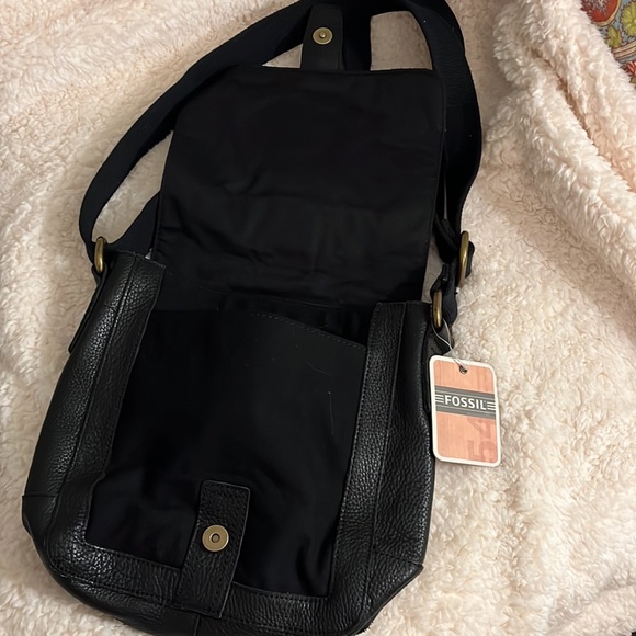 Fossil Canvas & Leather Cross-body - Picture 5 of 7